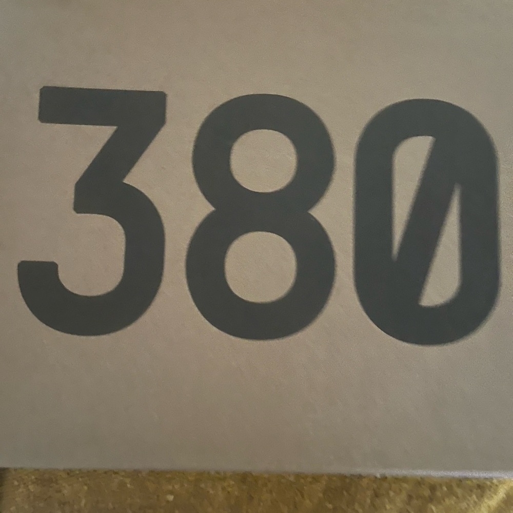Yeezy Boost 380 Onyx (Used) 3.5Y